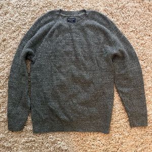 Abercrombie sweater like new